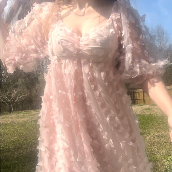 Pastel pink Selkie style poofy babydoll 🪷 - Picture 2 of 6